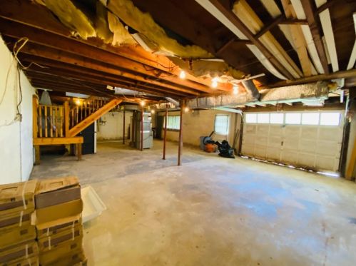 529 Howard St, Clinton County OH  45169-1126 exterior