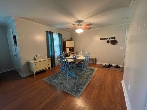 140 Oakland Dr, Kingstree SC  29556-1810 exterior