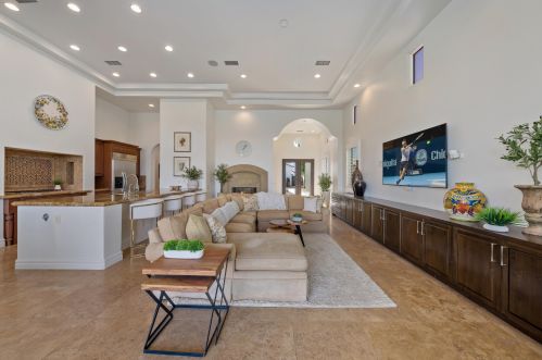 81530 Carboneras, La Quinta CA  92253-8219 exterior