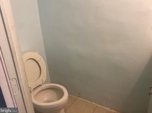 752 Garland St, Philadelphia, PA 19124-3048