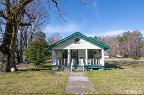 743 Main St, Warrenton, NC 27589-2123