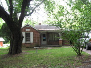 229 Johnson Ave, Cookeville, TN 38501-2257