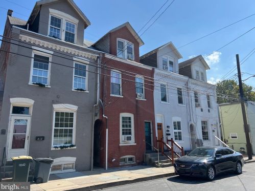 461 Beaver St, Lancaster, PA 17603-5603