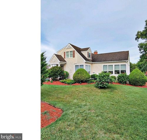 115 Lake Dr, Laurel DE  19956-1707 exterior
