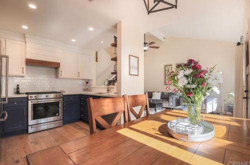 24221 Lema Dr, Santa Clarita, CA 91355-2319