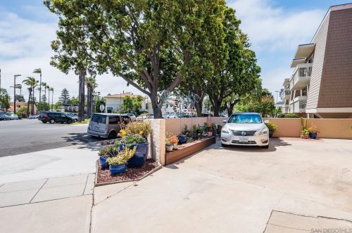 502 Palm Ave, San Diego CA  92118-1756 exterior