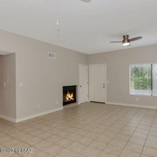 4479 Kleindale Rd, Tucson AZ  85712-5436 exterior