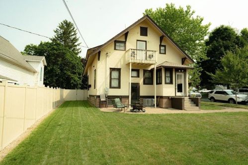 133 Pine St, Glenwood City WI  54013-8554 exterior