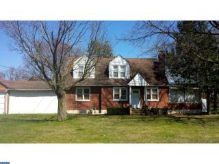 902 Hughes Dr, Trenton, NJ 08690-1210