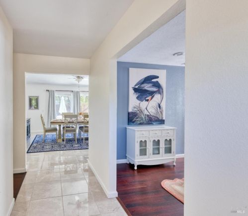 2355 Maria Luz Ct, Santa Rosa CA  95401-6432 exterior