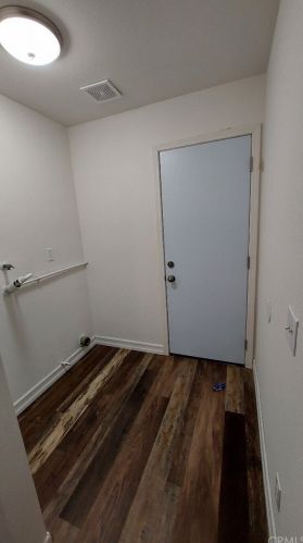 711 Montrose St, Rialto CA  92376-7820 exterior