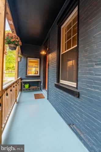 721 Orange St, Lancaster PA  17602-3118 exterior