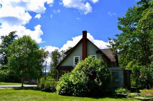 2 High St, West Delhi, NY 13753-1018