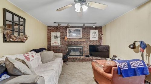 7 Birch Ct, Orangeburg NY  10962-2829 exterior