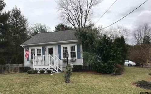 23 Winne Pl, Bethlehem Center, NY 12077-4829