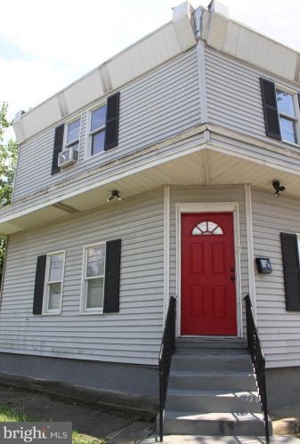 200 Cypress Ave, Camden, NJ 08107-2112