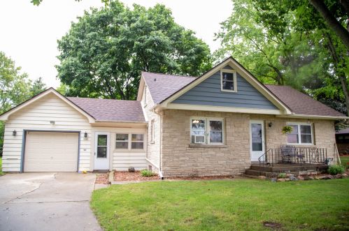 3442 Main St, West Bend, WI 53090-9401