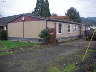 542 Central Ave, Sutherlin, OR 97479-9532