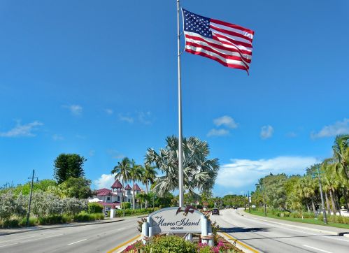 240 Collier Blvd, Marco Island FL  34145-3040 exterior