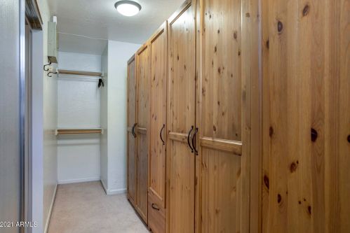 5222 Angela Dr, Scottsdale AZ 85254-6409 exterior