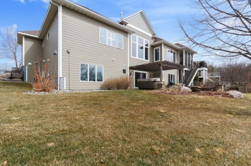 11856 Jamestown St, Minneapolis MN 55449-7526 exterior