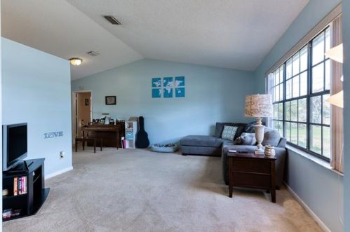 774 College Park Rd, Fort Pierce, FL 34953-3330