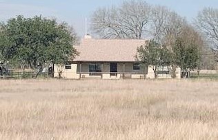 3486 San Marcos Hwy, Stairtown, TX 78648-1743