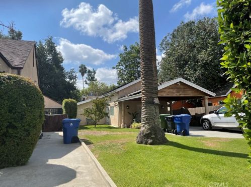 10828 Hesby St, North Hollywood, CA 91601-4605