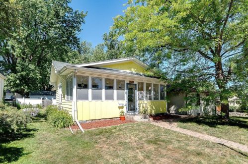2552 Cleveland St, Minneapolis, MN 55418-4006
