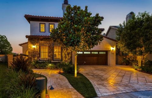 26957 Timberline Ter, Santa Clarita, CA 91381-0622
