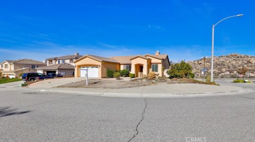 26234 Red Fox Rd, Menifee, CA 92584-4905