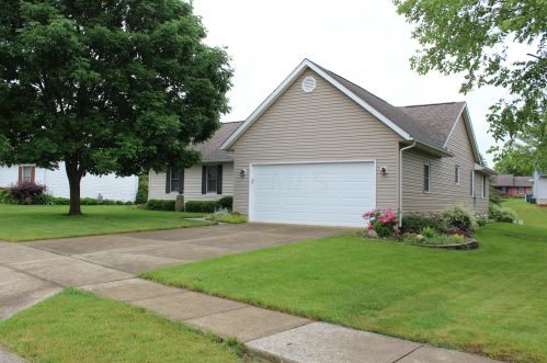 197 Collingwood Dr, Marysville, OH 43040-9008