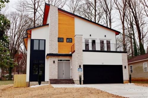121 Gardner Ave, Charlotte, NC 28216-5206