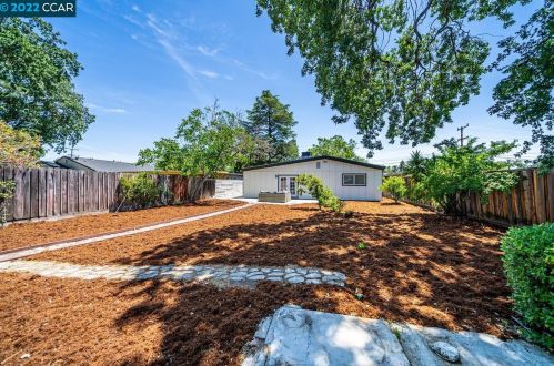142 Diablo Ct, Concord CA  94523-1925 exterior