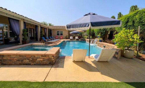 10709 Goldsborough Cir, Valley Home CA  95361-7648 exterior