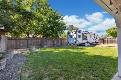 6747 Sun Brae Ct, Rio Linda CA  95673-3276 exterior