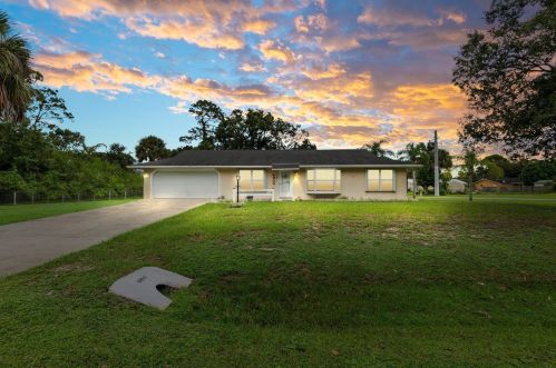 6900 Winter Garden Pkwy, Fort Pierce, FL 34951-1858