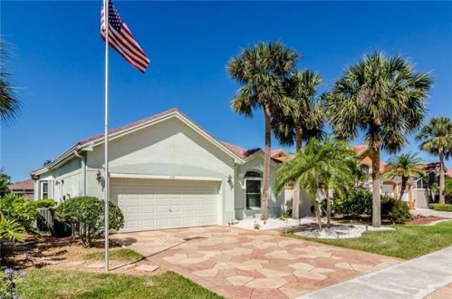 179 Lady Palm Dr, Naples, FL 34104-6455