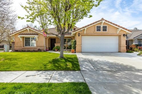 2636 Vineyard Cir, Lake Nacimiento, CA 93446-6342