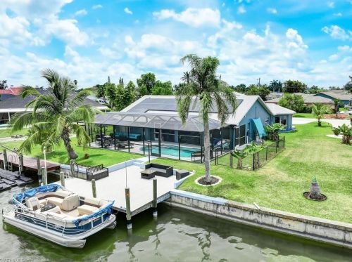 1005 1 Pl, Cape Coral FL  33993-1143 exterior