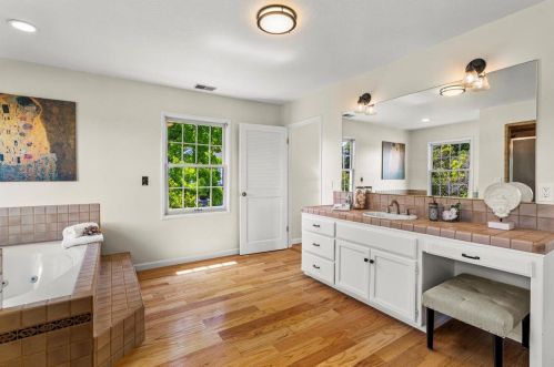 159 Westgate St, Redwood City CA  94062-2811 exterior