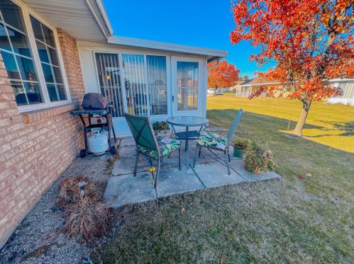 473 Patricia Dr, London OH  43140-8534 exterior