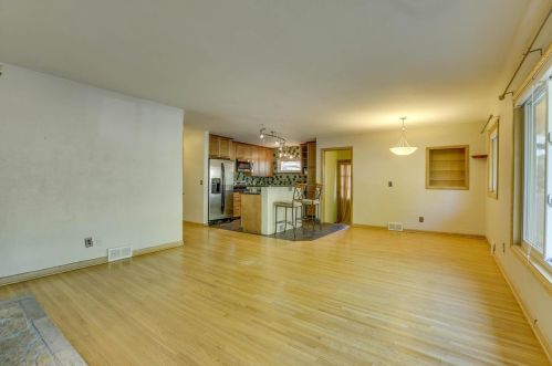3206 Taylor St, Minneapolis, MN 55418-2142