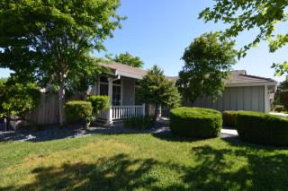 5501 Mapleton Way, Sacramento, CA 95823-7242