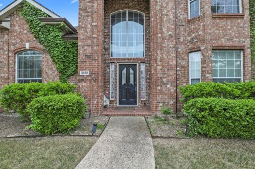 3932 Kite Meadow Dr, Plano TX  75074-7756 exterior