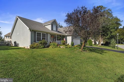 143 Church Creek Dr, Magnolia, DE 19962-2219