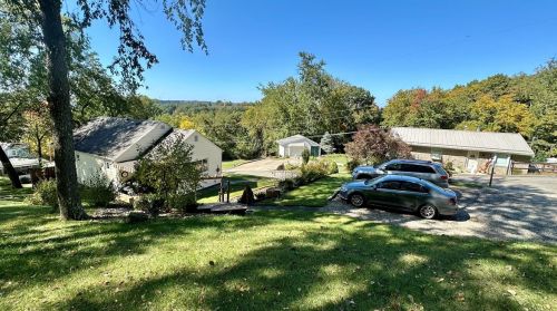 493 Birch Way, New Kensington PA  15068-5037 exterior