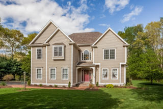 156 Country Way, Madison, CT 06443-1719