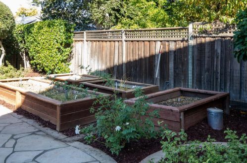 14911 Blossom Hill Rd, Los Gatos CA  95032-4926 exterior
