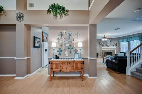 1 Watergrove Ct, Midlothian TX  76063-5026 exterior